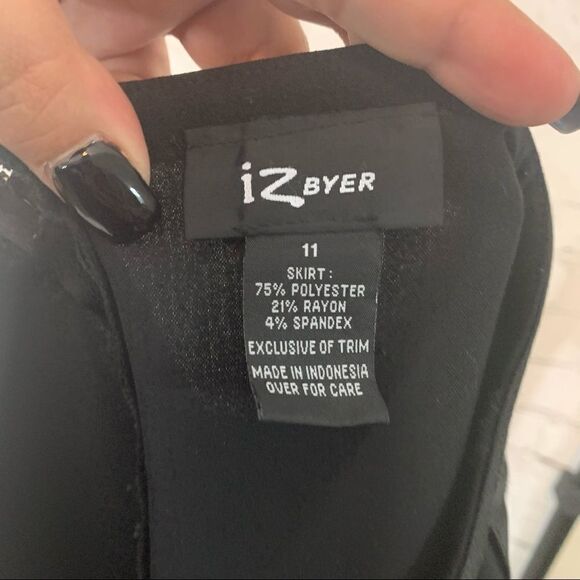 Is Byer | Black midi skirt | size 11 - Picture 6 of 7